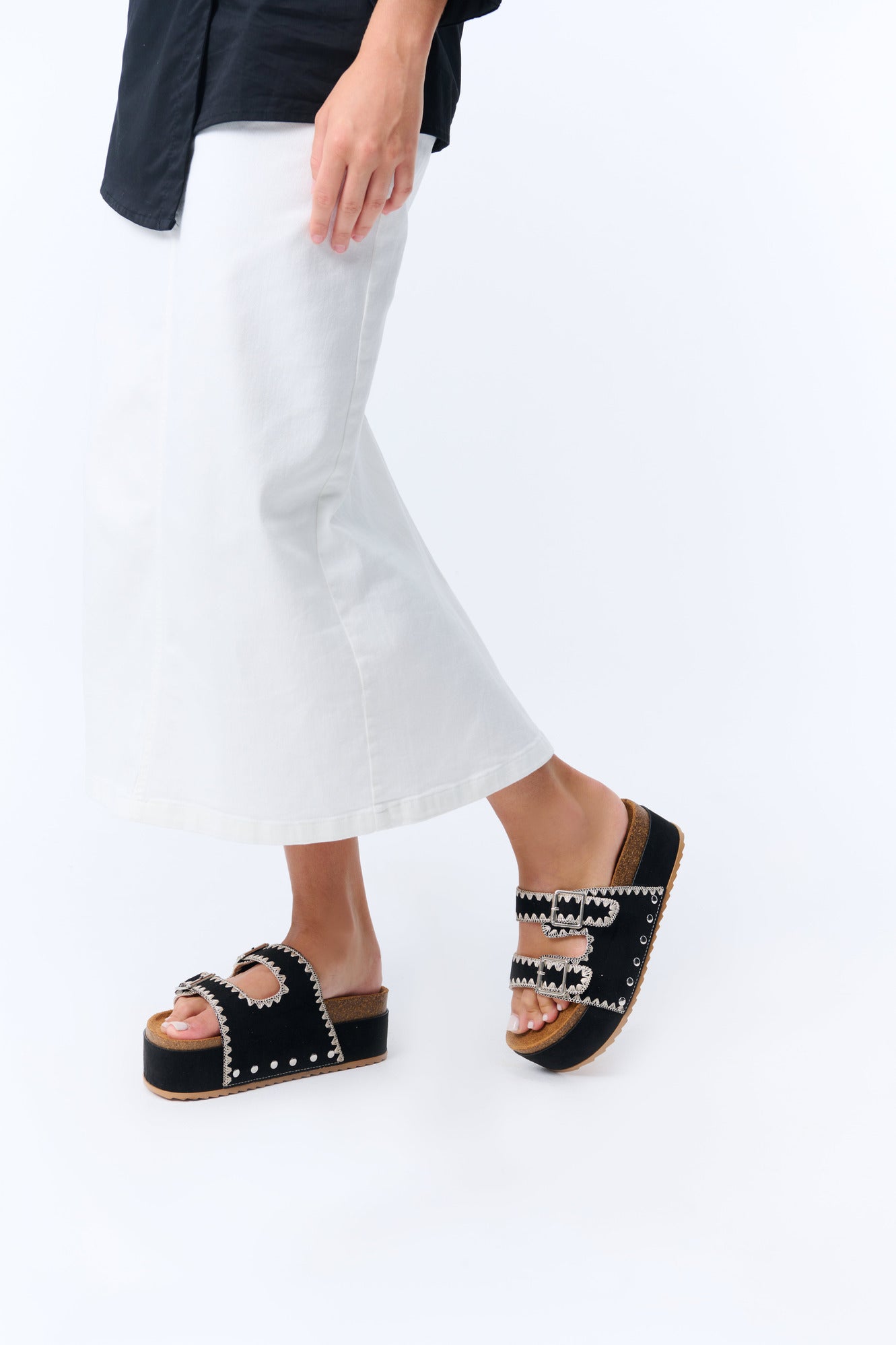 BK545 Mules compensées Esprit bohème