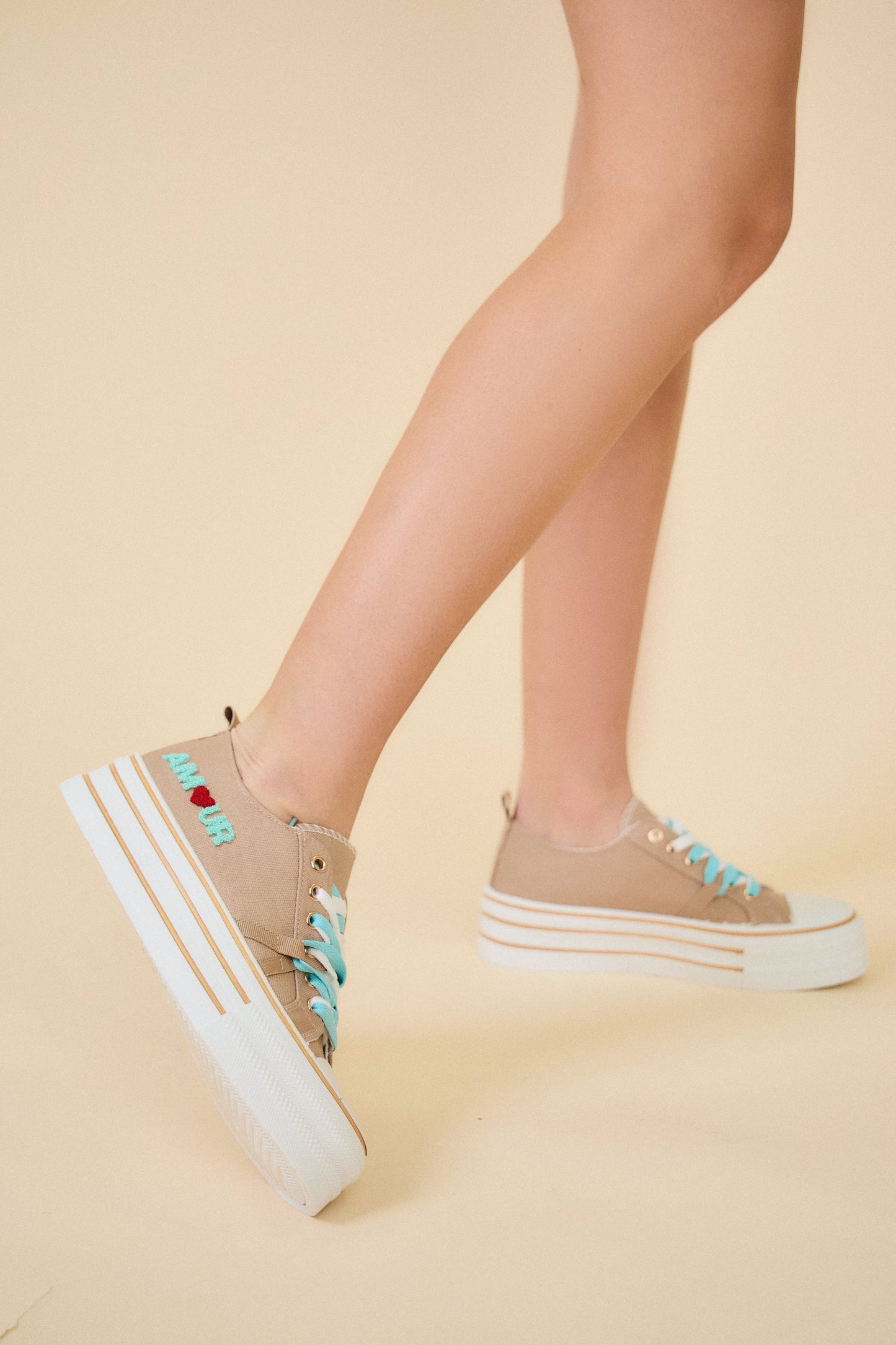 BK518 Baskets à lacets avec semelle plateforme