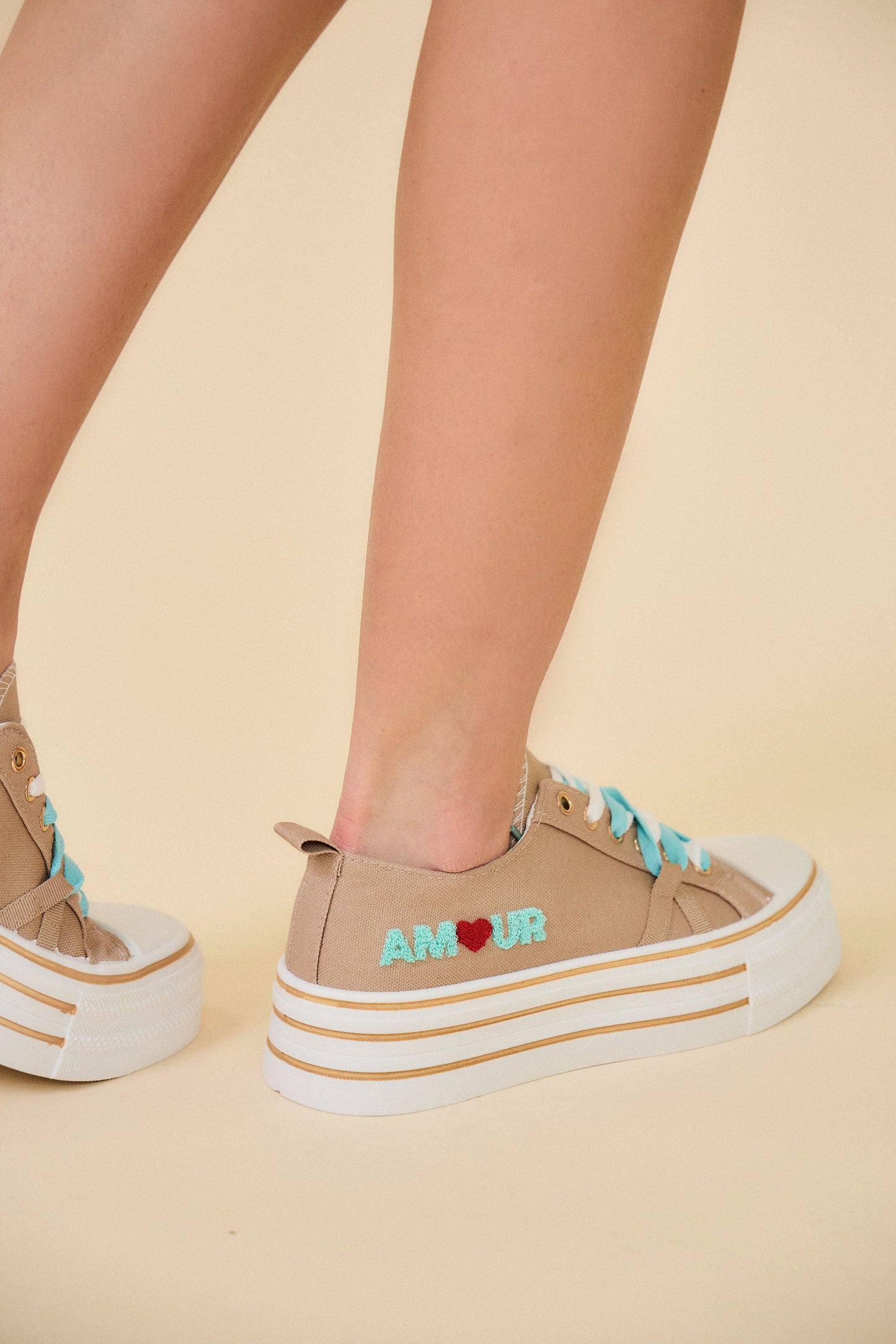 BK518 Baskets à lacets avec semelle plateforme