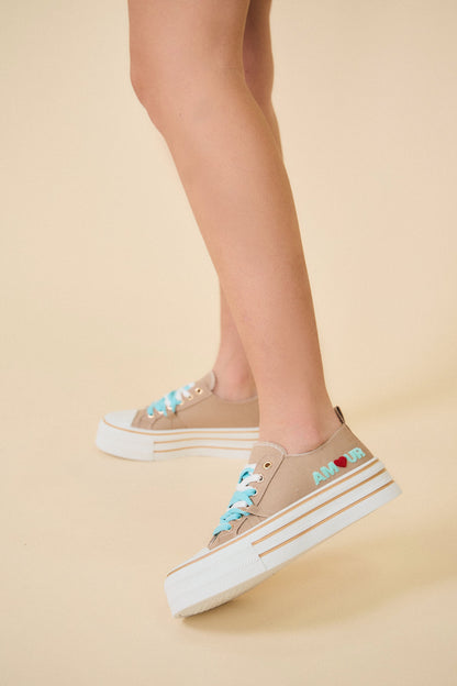 BK518 Baskets à lacets avec semelle plateforme