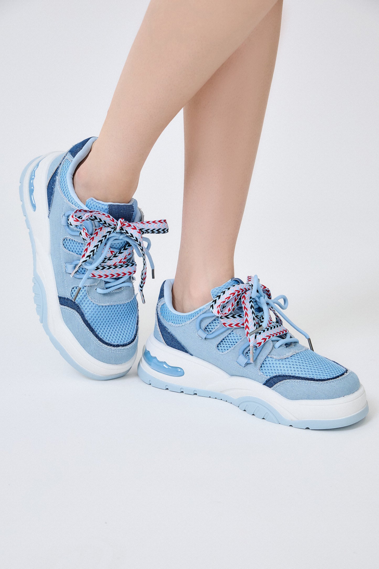 SP508 Baskets multicolore à lacets épais