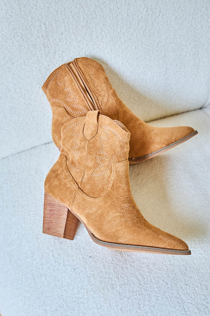 WJ003 Bottines santiag esprit bohème chic