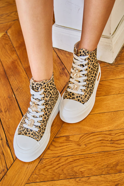 SP527 Basket avec bijoux amovibles – Confort et touche tendance