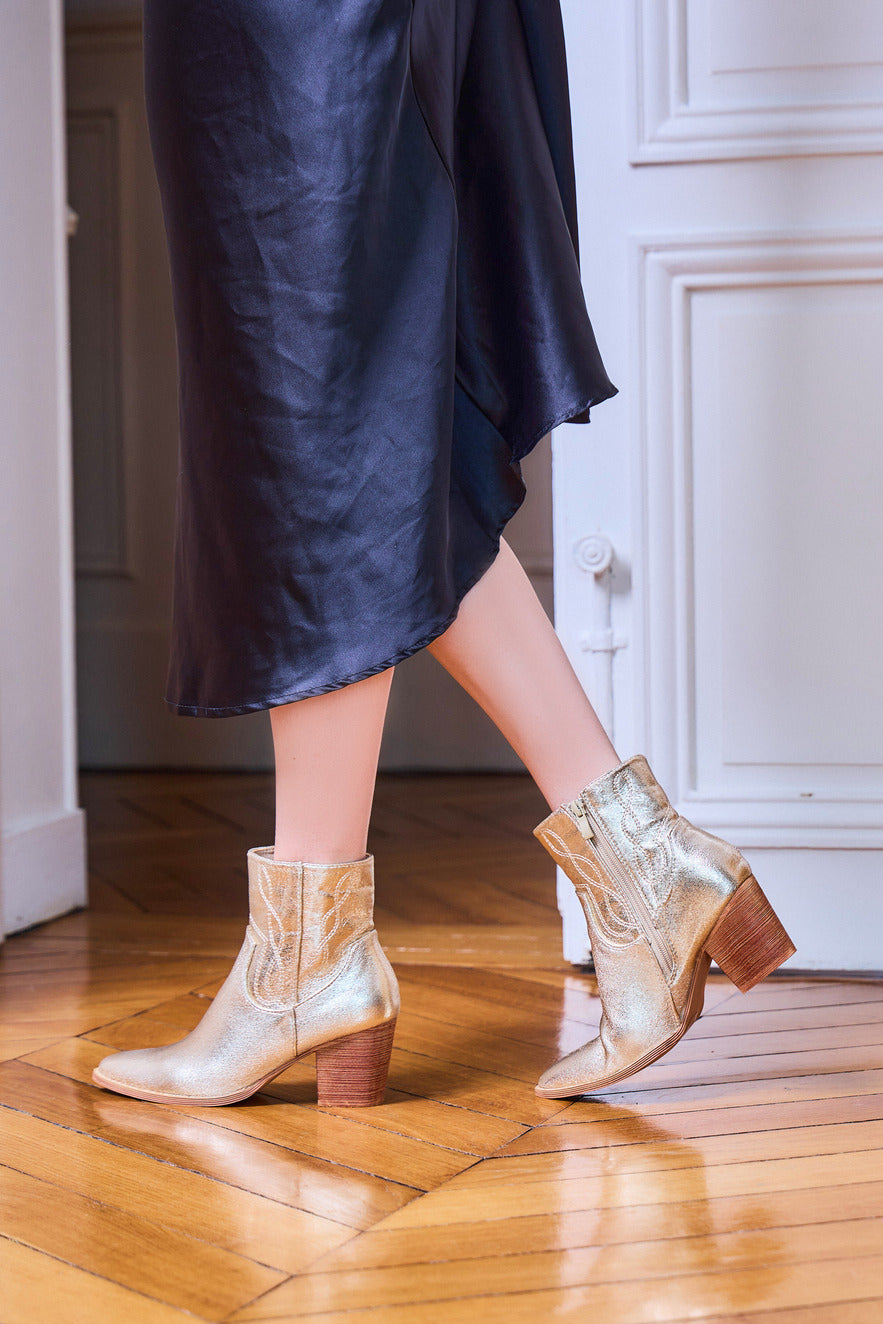 SP025 Bottines santiag esprit bohème