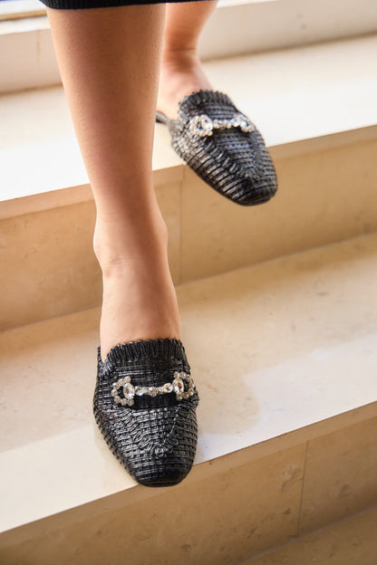 OR612 Mule irisée à boucle – Confort et brillance au quotidien